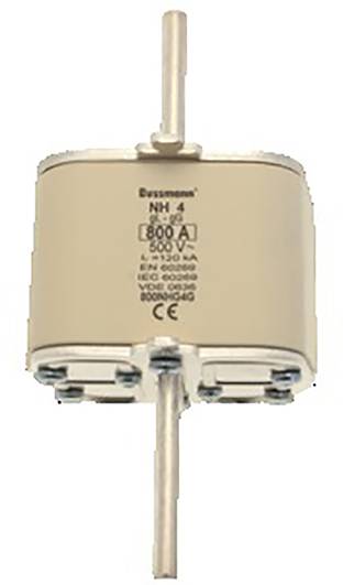 Elektrická NH pojistková vložka, typ NH 4 s kapacitou 800 A a 690 V. Béžové pouzdro s kovovými prvky pro vysoké proudové zatížení.