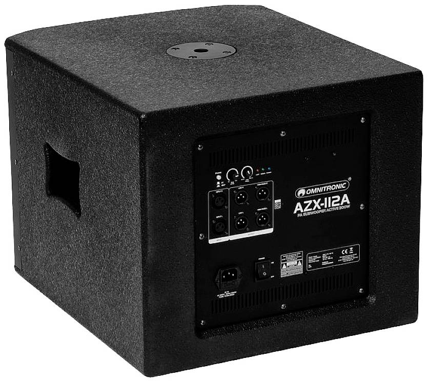 Černý reproduktorový kvádr s elektronickými vstupy a ovládacími prvky na zadní straně, značka Omnitronic AZX-112A.