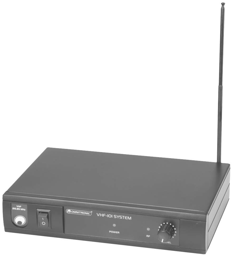 Černý VHF rádiový systém s anténou, hlavním vypínačem a ovladačem hlasitosti.