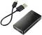 USB flash disk a kabel: Černý USB flash disk leží vedle krátkého kabelu s USB a USB-C konektory.