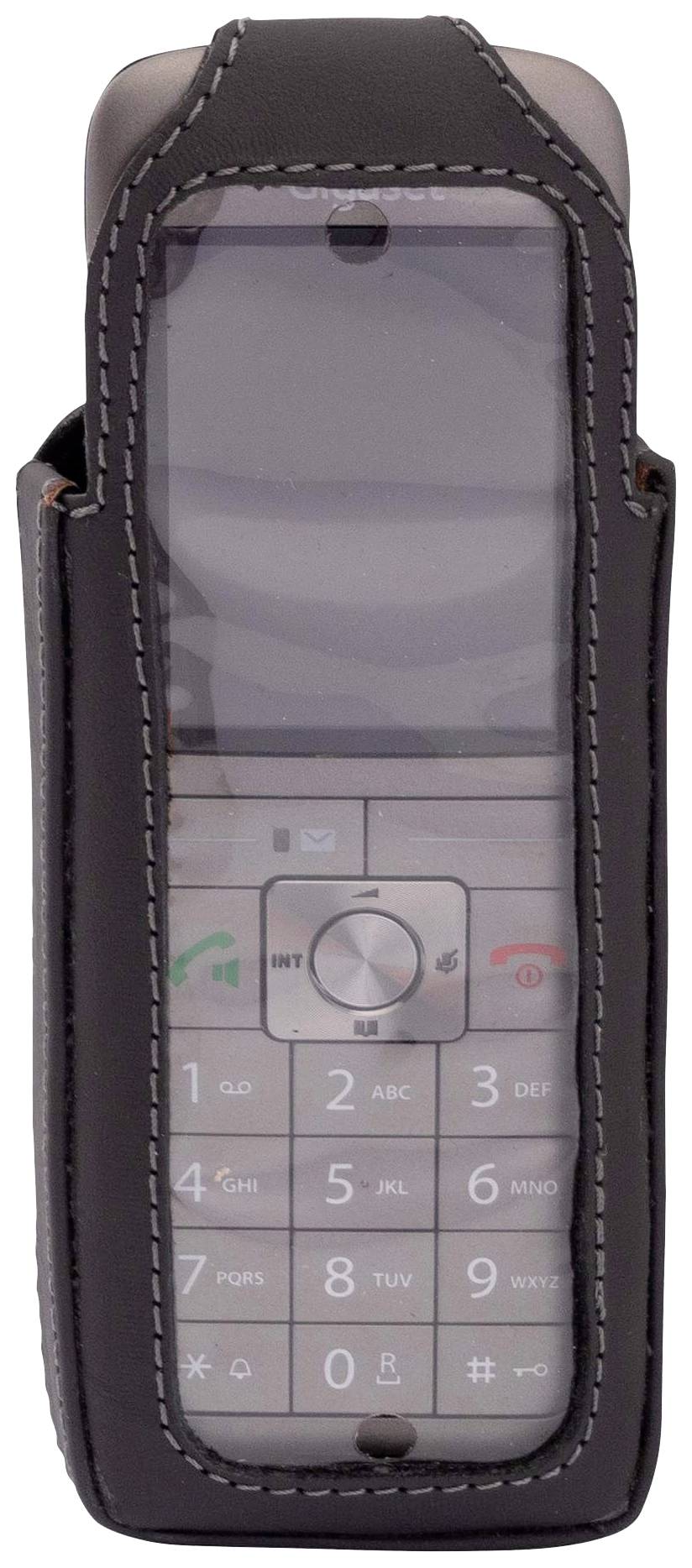 Starý mobilní telefon v černém koženém pouzdře s viditelným podsvícením tlačítek a displejem, zobrazující telefonní systém v retro stylu.