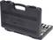Černý plastový kufřík na nářadí, z části otevřený, uvnitř s viditelnými různými nástrčnými klíči.