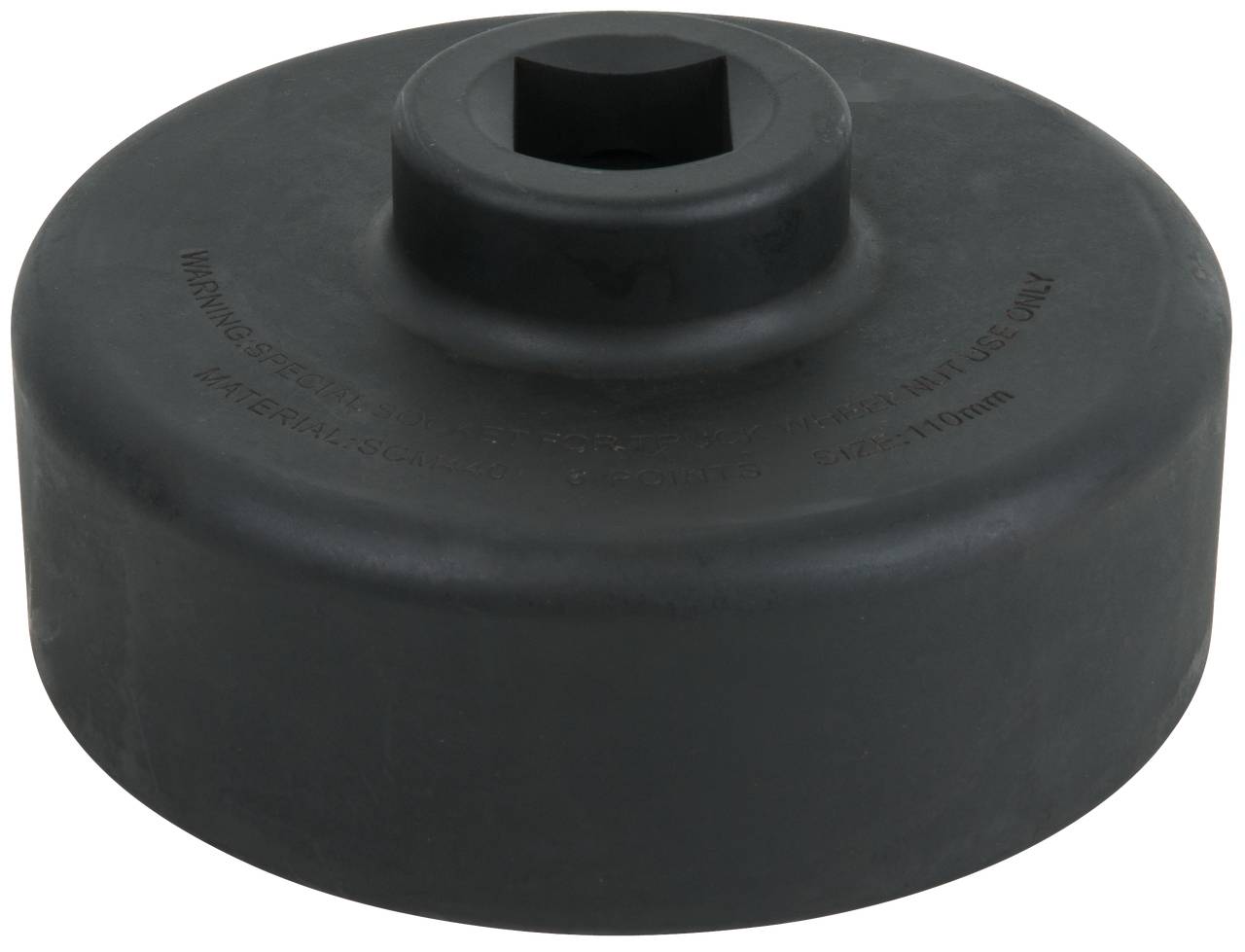 Černý klíč na olejový filtr s kulatým designem pro demontáž olejových filtrů v automobilech, průměr 108-110 mm.
