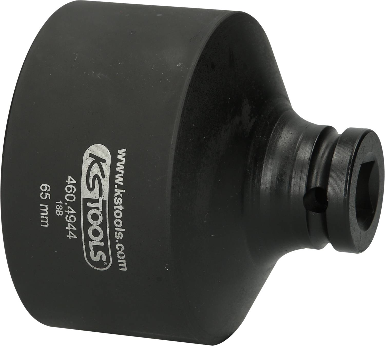 Černý nástrčný klíč značky KS Tools, model 46 4944, o průměru 65 mm.