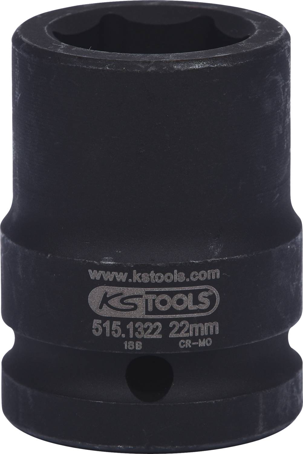 Černý nástrčný klíč s nápisem 'KS TOOLS 22mm' určený pro použití s nástroji, vhodný pro uvolňování šroubů a matic.