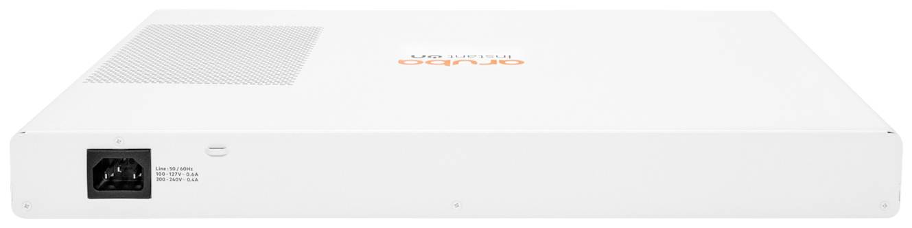 Bílý síťový router s oranžovým logem nahoře, vybavený síťovým portem na přední straně.