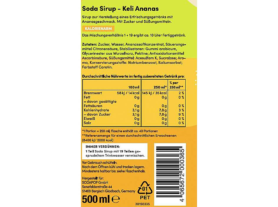Oranžová láhev se sirupem Keli Ananas s etiketou. Složení: ananasový koncentrát, cukr. Výživové hodnoty na 100 ml: 120 kJ, 0 g tuku, 6,9 g cukru.