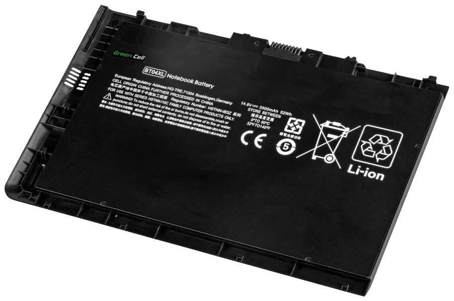 Černá lithium-iontová baterie notebooku s vytištěnými technickými specifikacemi a recyklačními symboly na povrchu.