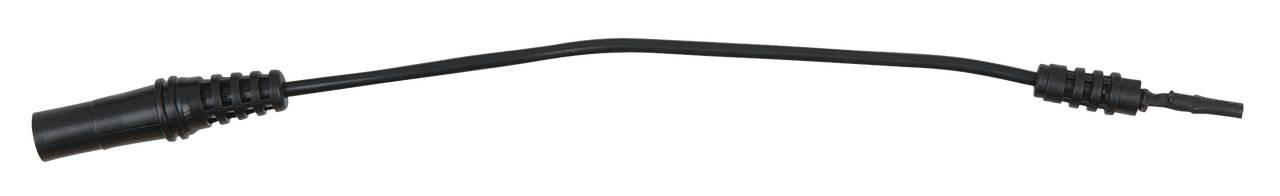Černý, tenký kabel s konektory na obou koncích, pravděpodobně adaptérový kabel.