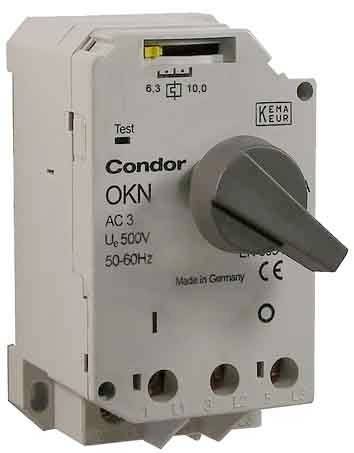 Vypínač s logem Condor, označení 'OKN', napětí 500V AC, frekvence 50-60 Hz, ovládací páka v poloze ZAPNUTO.
