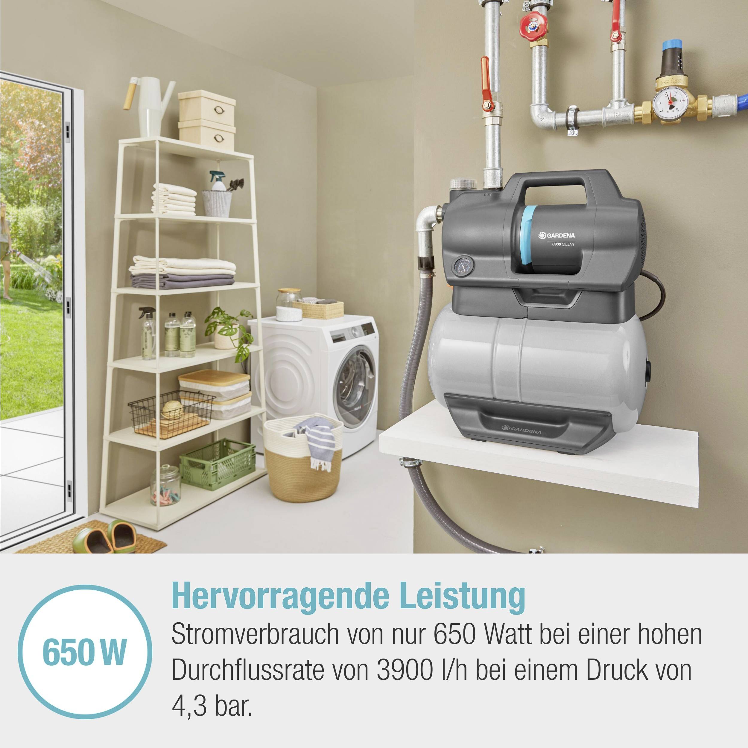 Prádelna s moderním systémem vodního filtru, který filtruje 3900 l/h při tlaku 4,3 baru. Vlevo stojí pračka.