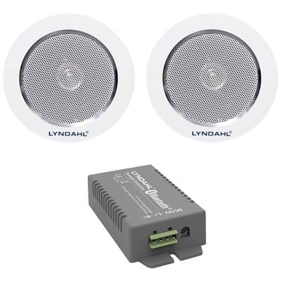 Dva bílé reproduktory a černý bluetooth adaptérový modul od společnosti LYNDHAL pro bezdrátové audio připojení.