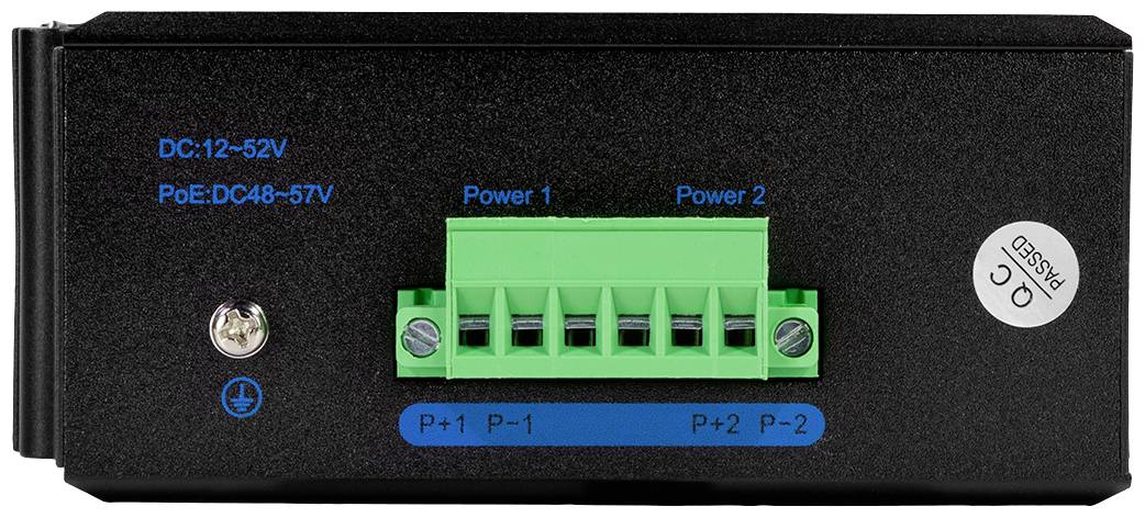 Pohled zepředu na černé síťové zařízení s zeleným připojovacím blokem, označeným štítky 'Power 1' a 'Power 2', a modrými štítky 'P+1' až 'P-2'. Zařízení podporuje stejnosměrné napájení 12-52V a PoE stejnosměrné napájení 48-57V.
