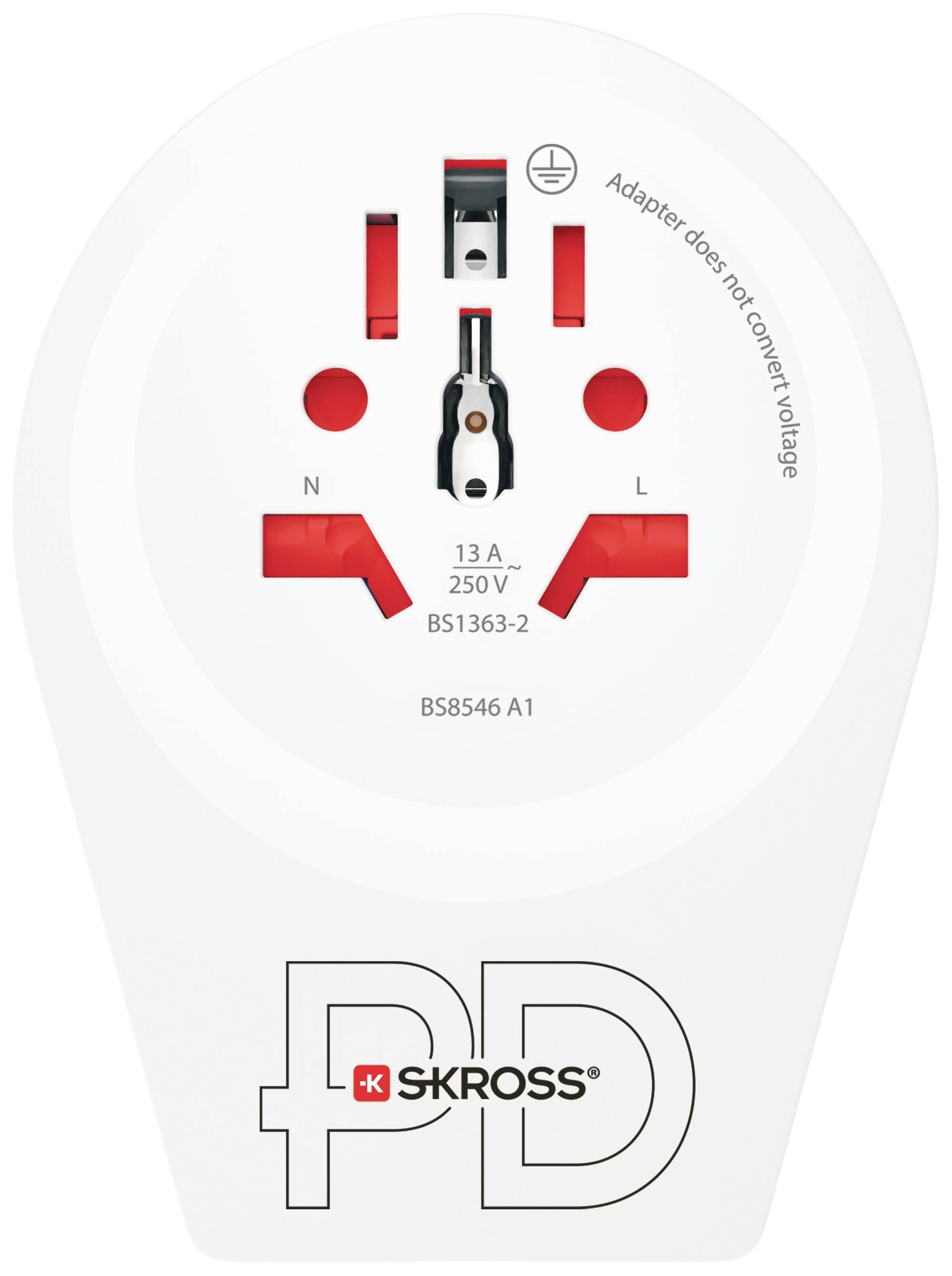 Adaptérová zásuvka od Skross pro mezinárodní připojení elektrických zařízení, podporuje 13 A, 250 V. Adaptér nepřeměňuje napětí.