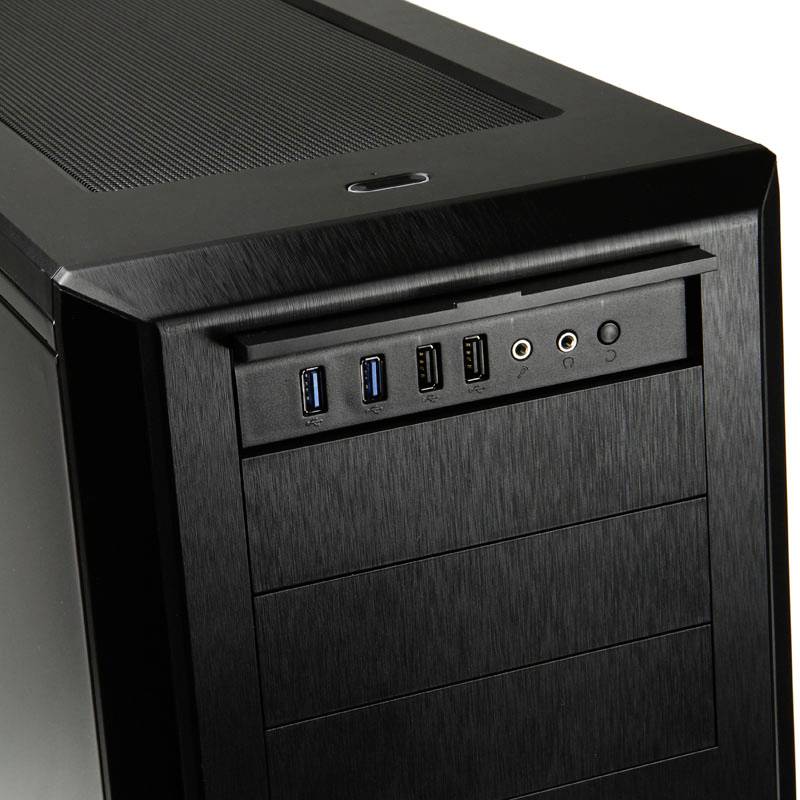 Černá počítačová skříň s několika USB porty a audio zdířkami na přední straně.