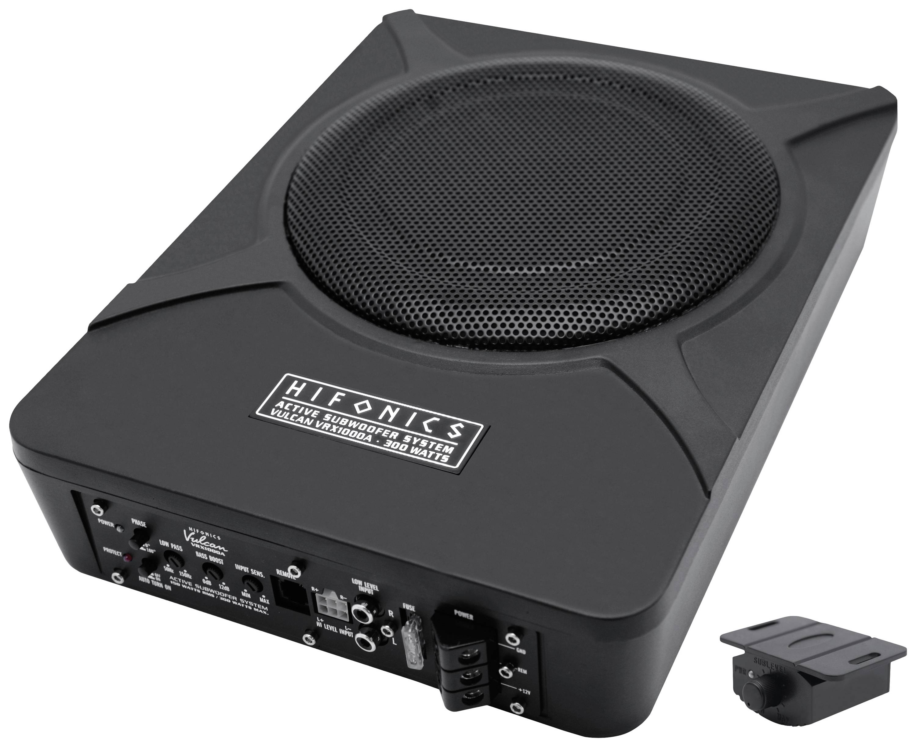 Plochý, černý subwoofer značky Hifonics se zabudovaným zesilovačem a ovládacím prvkem. Vhodný pro prostorově úsporná zvuková řešení.
