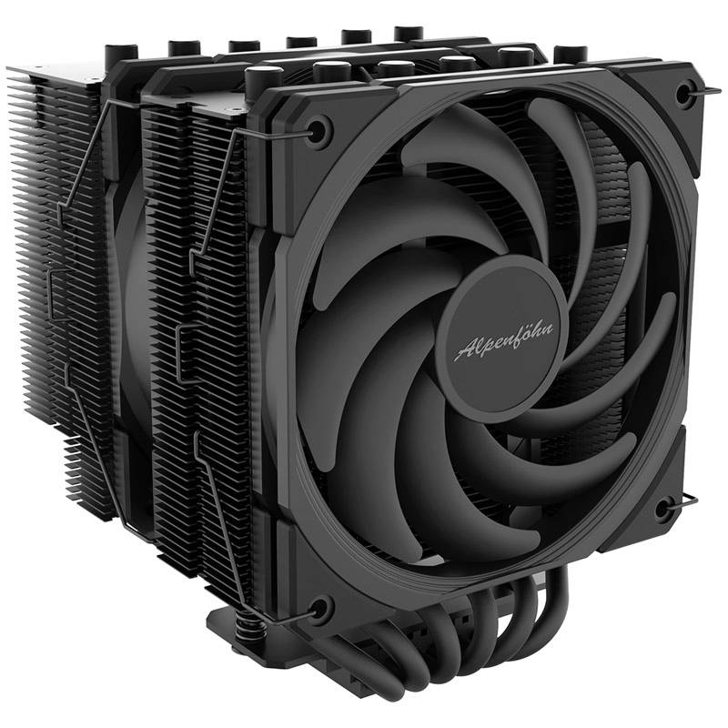 Dvouvěžový CPU chladič s velkými ventilátory a chladicími žebry, vhodný pro výkonné počítače k efektivnímu odvodu tepla.