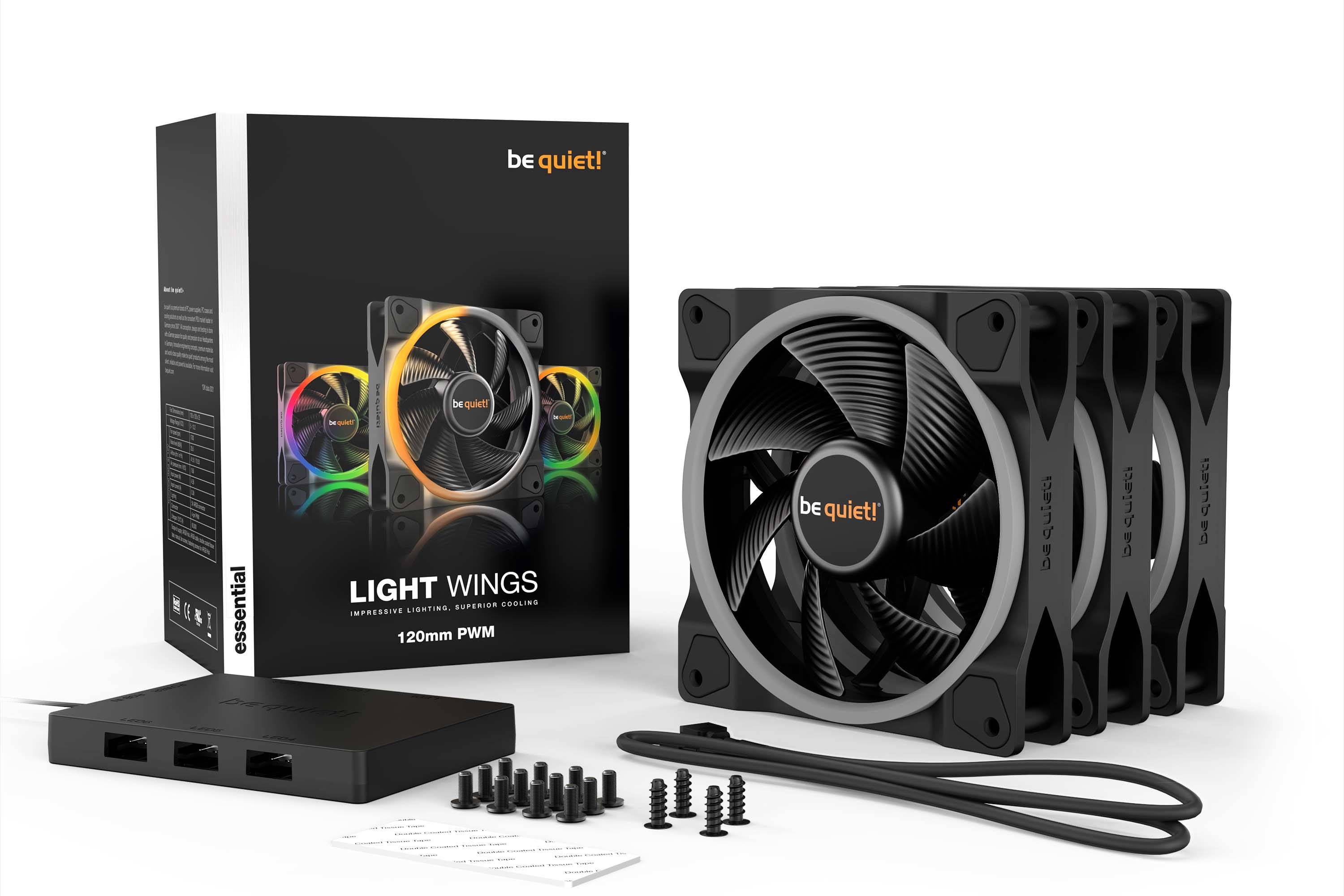 "Tiše! Sada ventilátorů Light Wings 120mm PWM" se třemi ventilátory, ovládacím modulem a šrouby zobrazená na bílém pozadí.
