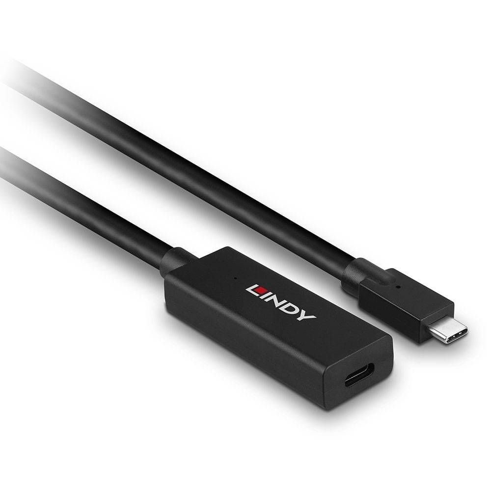 Černý USB-C kabel od značky Lindy s čtvercovým prodlužovacím adaptérem, vhodný pro připojení nebo rozšíření zařízení.