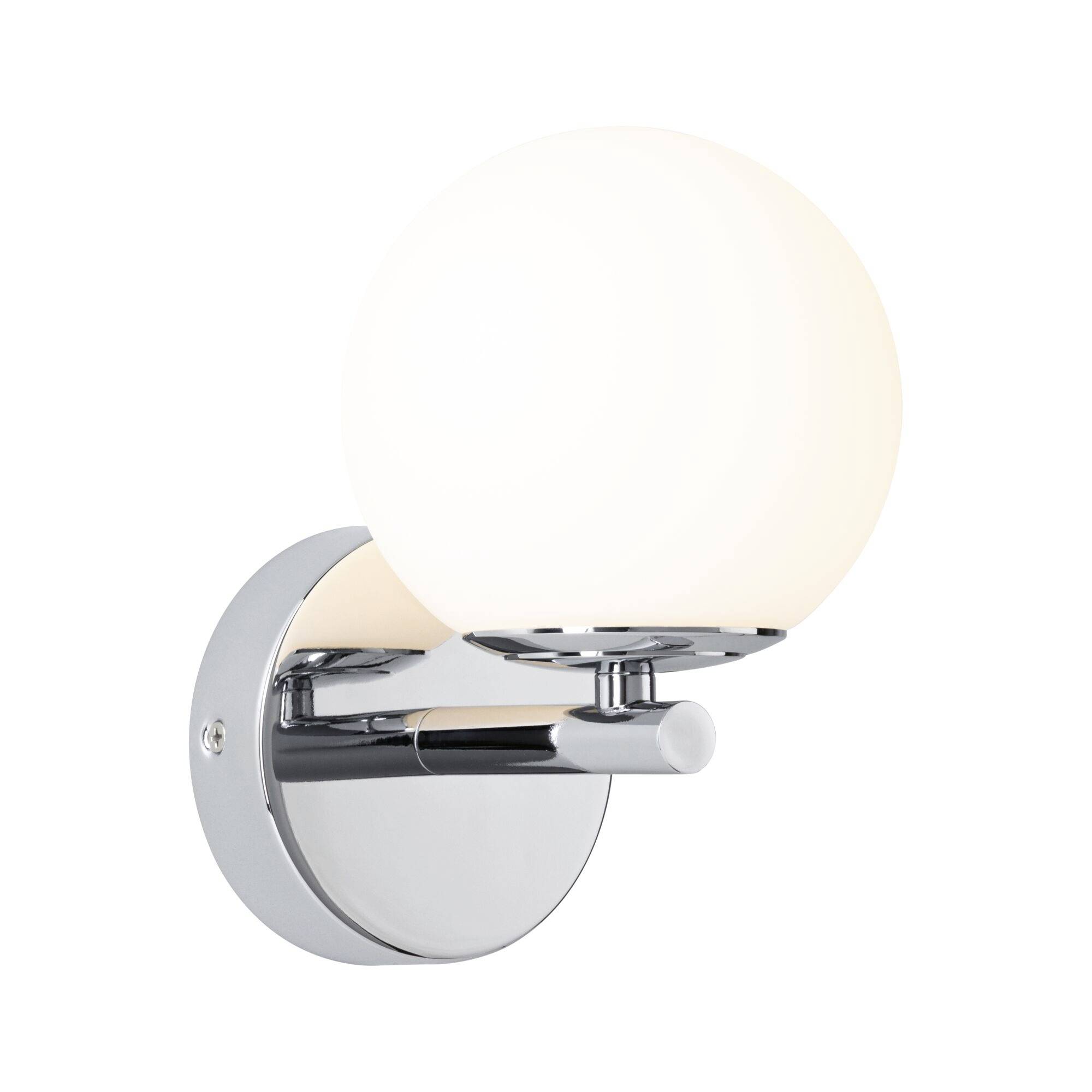 Nástěnná lampa s kulatým bílým skleněným difuzorem a stříbrným kovovým tělem. Jednoduché, moderní designové osvětlení do interiéru.