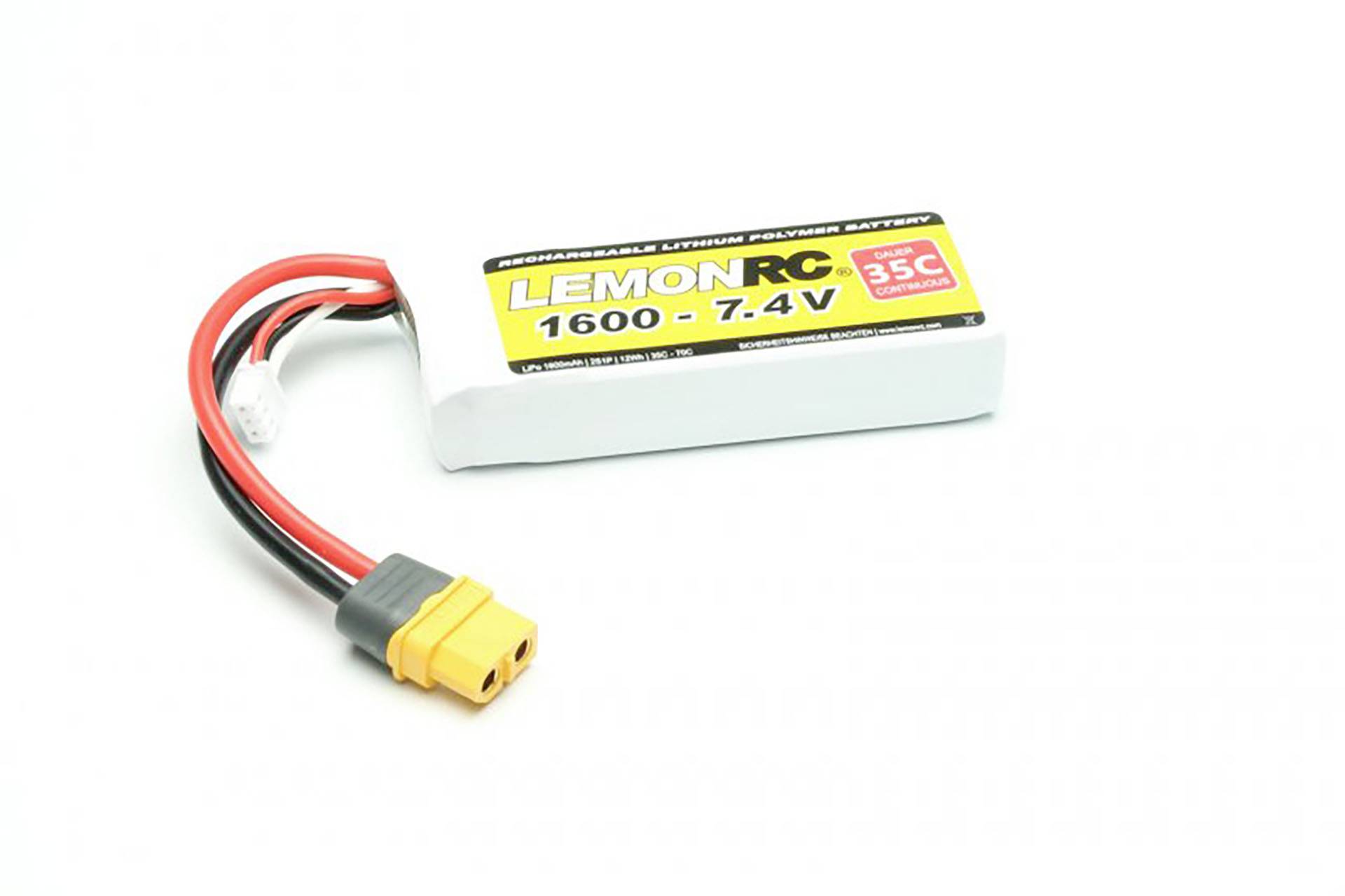Lithium-polymerový akumulátor s nápisem 'LemonRC 1600 - 7,4 V 35C'. Akumulátor má červené a černé připojovací kabely.