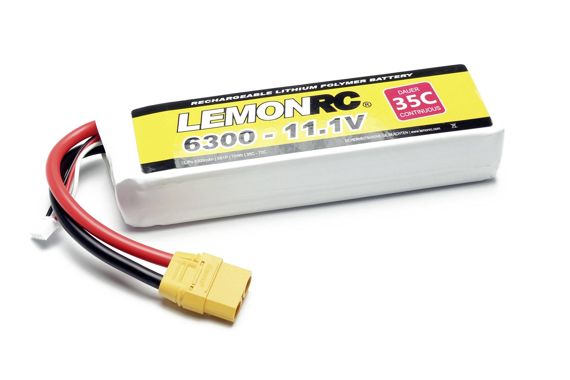 Akumulátorový pack s nápisem 'LemonRC 6300 - 11.1V', vhodný pro RC modely, s žlutým připojovacím konektorem a červeno/černými vodiči.