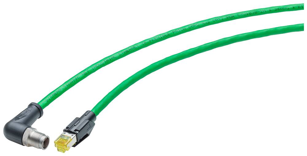 Zelený ethernetový kabel s pravoúhlou zástrčkou na levé straně a standardní zástrčkou RJ45 na straně pravé.
