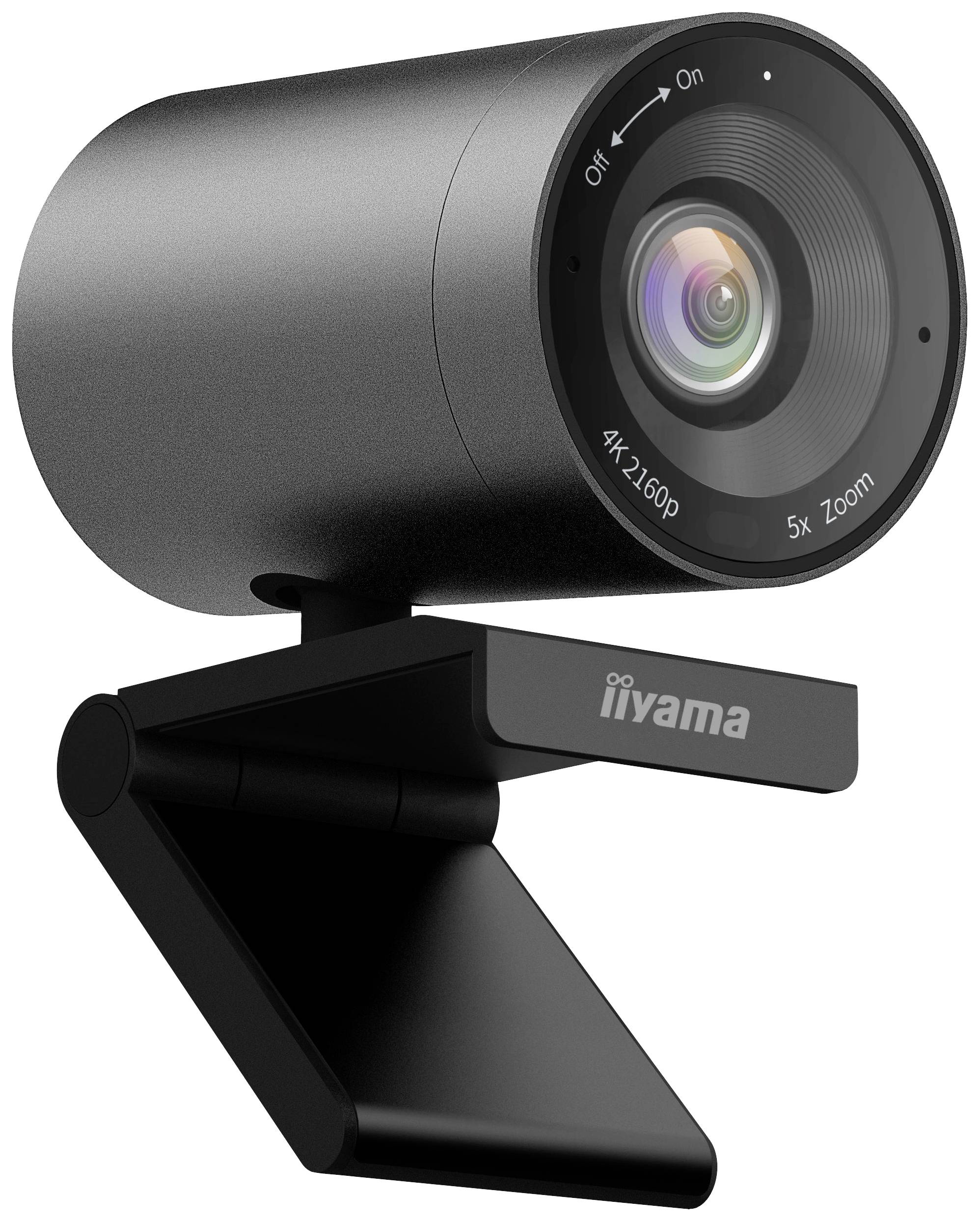Černá webová kamera s rozlišením 4K a 5násobným zoomem, připevněná na nastavitelném clipsu, označená logem 'iiyama'.
