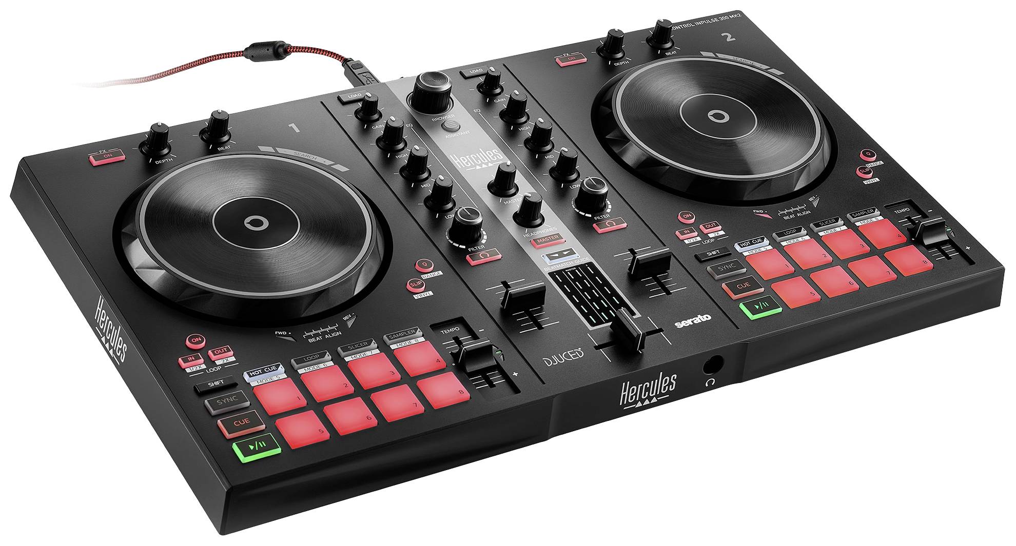 DJ kontrolér se dvěma jogwheely, mixážním pultem uprostřed a červenými pady. Používá se k ovládání hudebních mixů při vystoupeních.