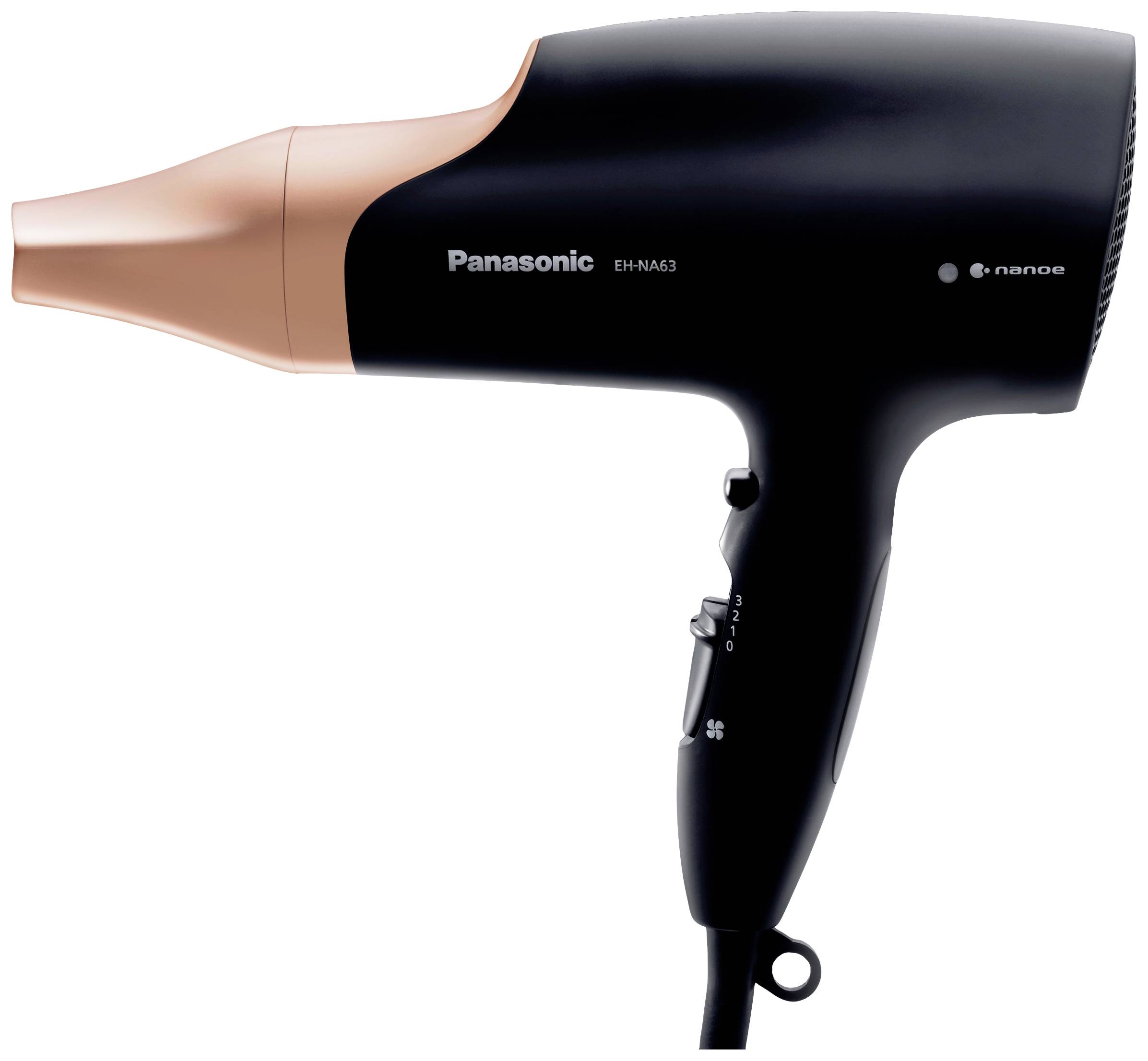 Černý vysoušeč vlasů značky 'Panasonic' s měděným nástavcem a ovládacími prvky po straně. Model EH-NA65 s nano technologií.