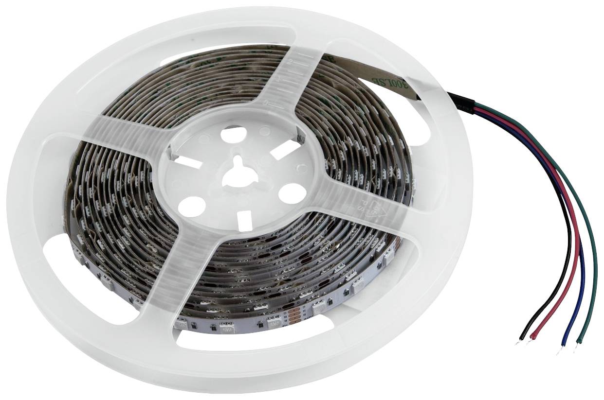 Role s LED páskem připravená k připojení. Pásek ukazuje řadu malých obdélníkových LED a barevných kabelů.