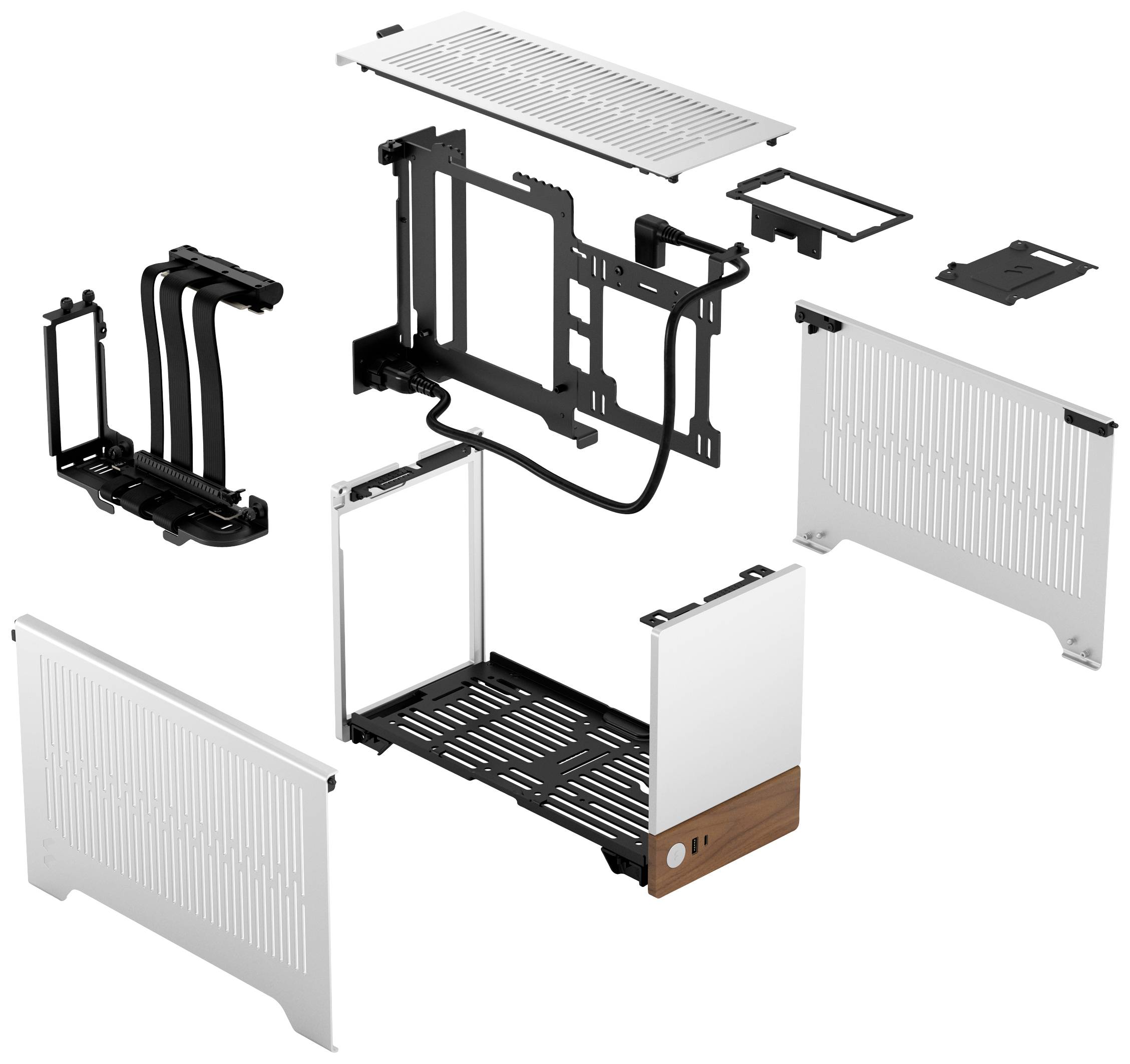 Počítačová skříň rozložená na jednotlivé díly, zobrazená v rozloženém pohledu. Obsahuje boční panely, rám, konektory a kabely, jasně rozdělené.