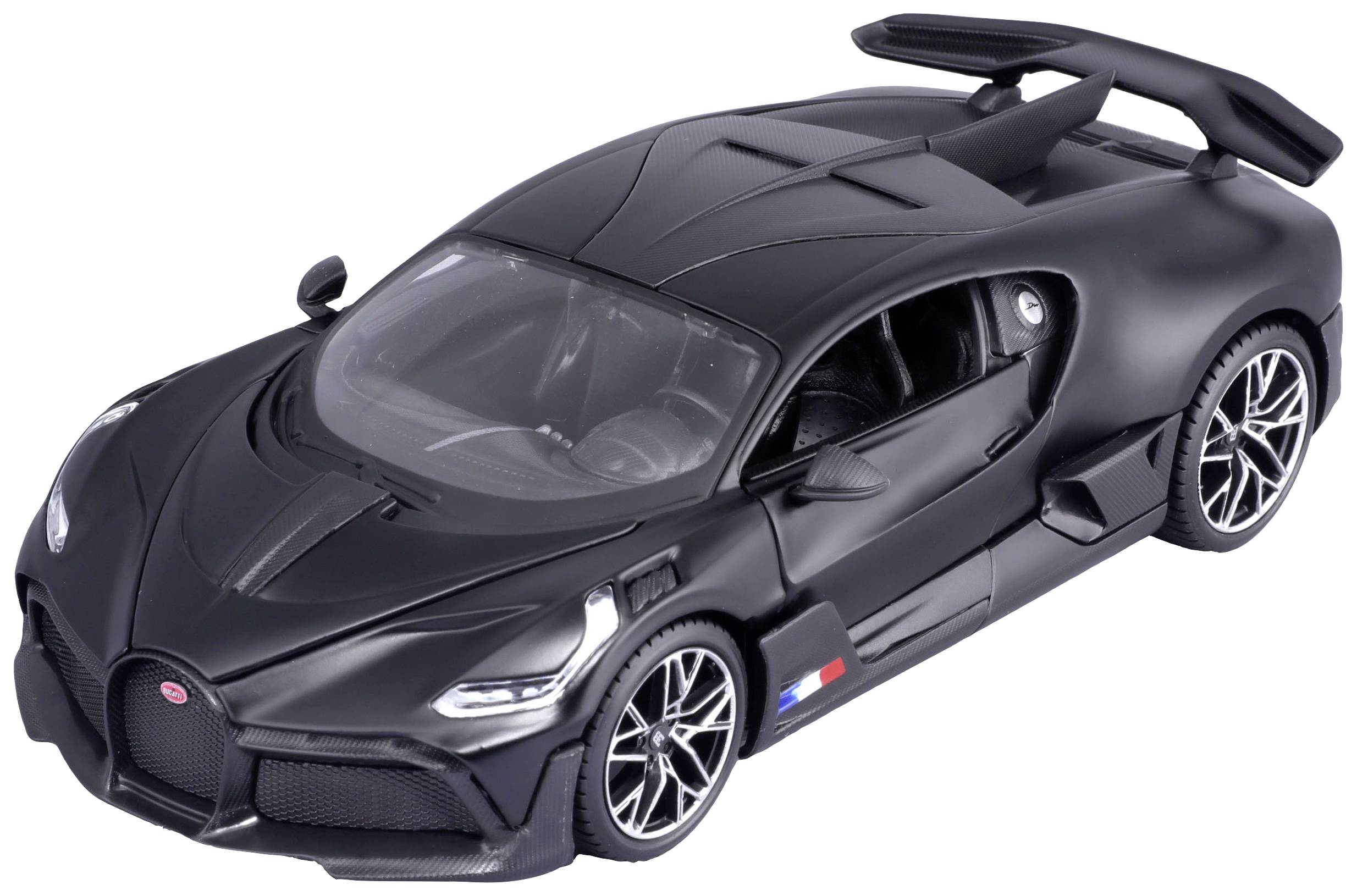 Černé hračkářské auto inspirované moderním sportovním vozem, s precizními detaily a lesklým povrchem.