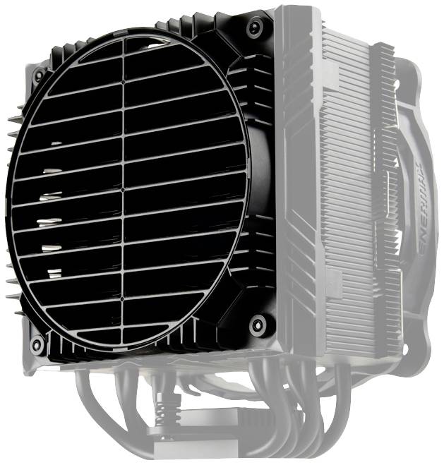 Černý počítačový ventilátor s chladičem je zobrazen. Má několik chladicích žeber a je zodpovědný za odvod tepla v počítači.