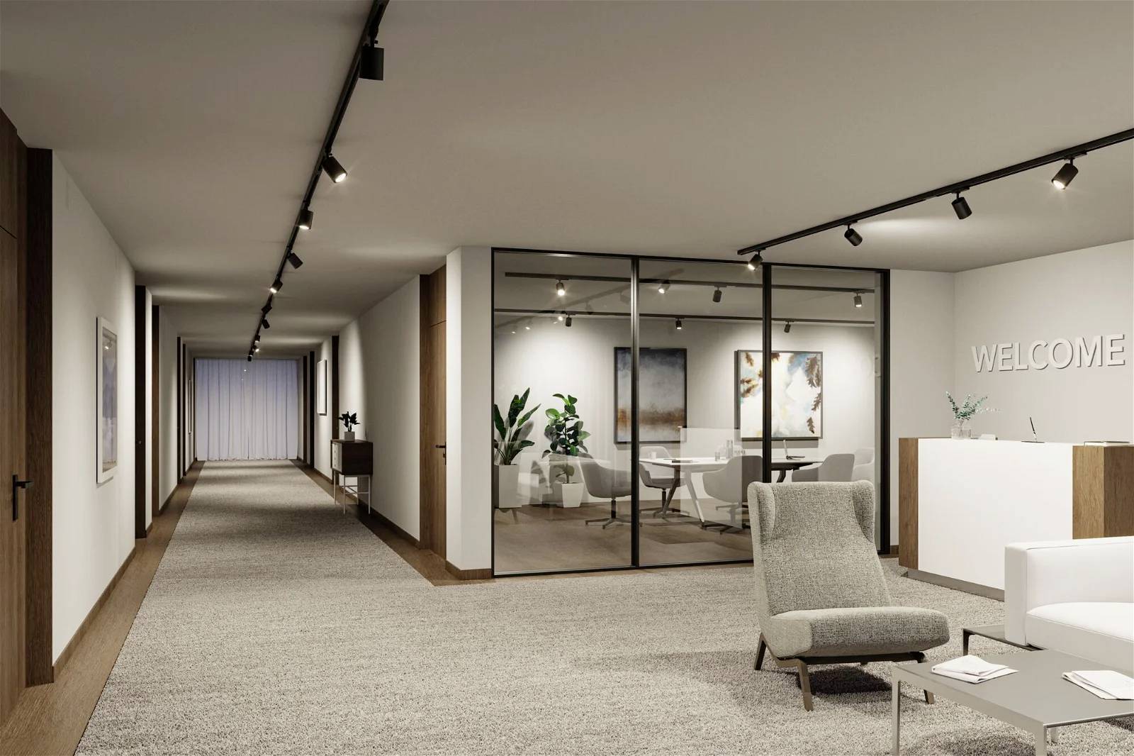 Kancelářská vstupní hala s recepcí, prosklenými stěnami a čekárnou s moderními židlemi. Na stěně je nápis 'Welcome'.