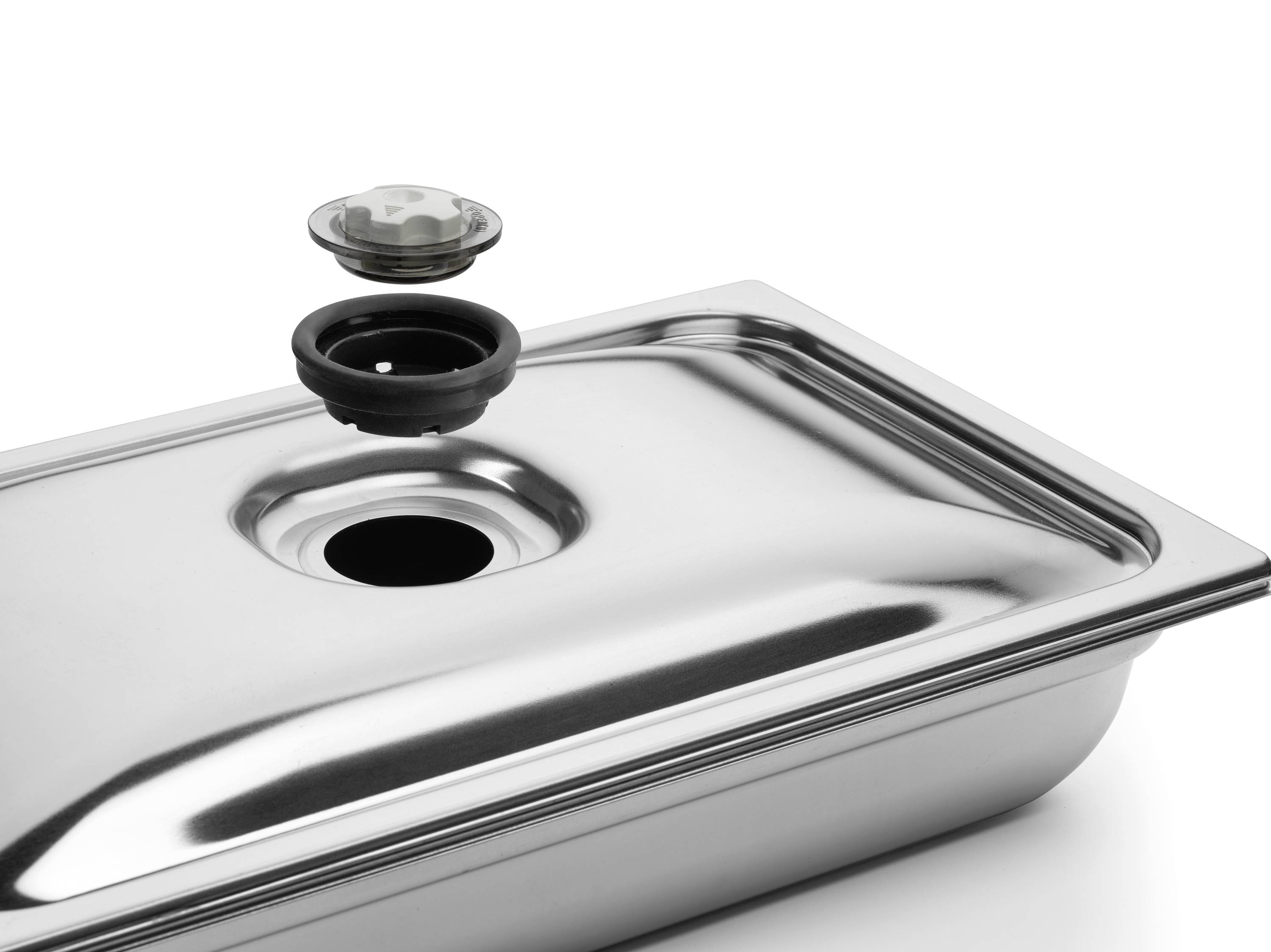 Obdélná nerezová nádoba s otvorem a odnímatelným uzávěrem, vhodná pro cateringové aplikace.