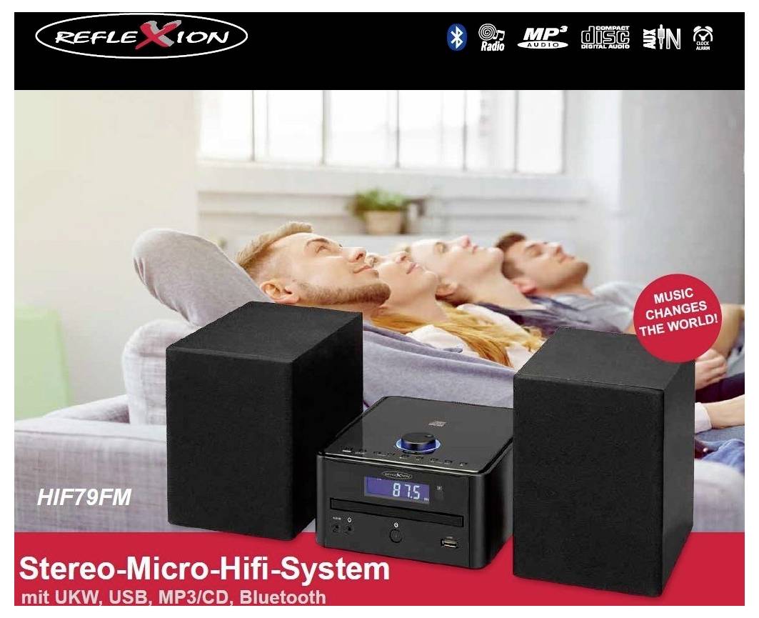 Reklama na stereo mikro Hi-Fi systém se dvěma reproduktory a kompaktním zařízením; text uvádí FM, USB, MP3/CD a Bluetooth.