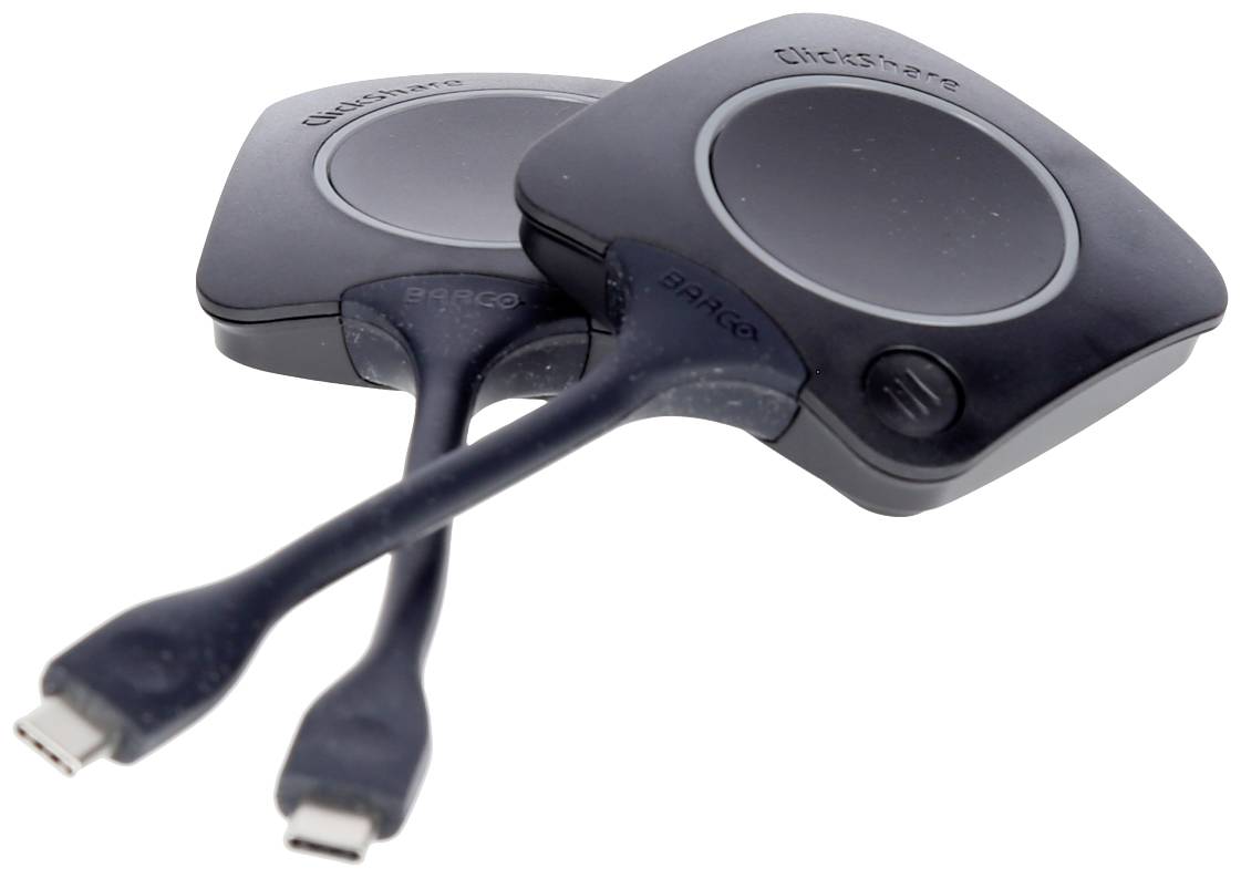 Dva bezdrátové prezentační systémy ležící vedle sebe. Oba mají krátký kabel s konektorem USB-C.
