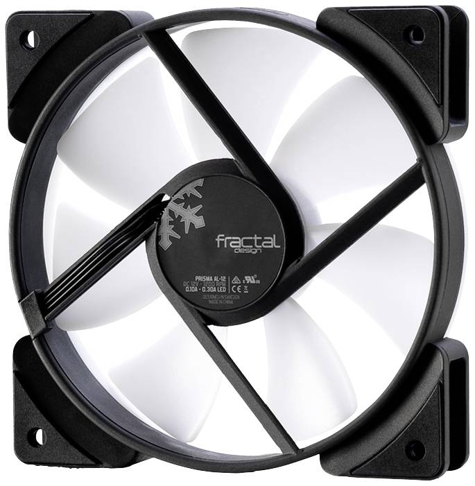 Černobílý počítačový ventilátor s osmi lopatkami a symetrickým designem; logo společnosti 'fractal design' na střední ose.
