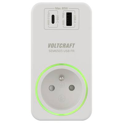 Zásuvka napájení „VOLTCRAFT SEM6503 USB FR" s porty USB-C (65W) a USB-A (18W), svítící zelený LED kroužek indikuje stav napájení.