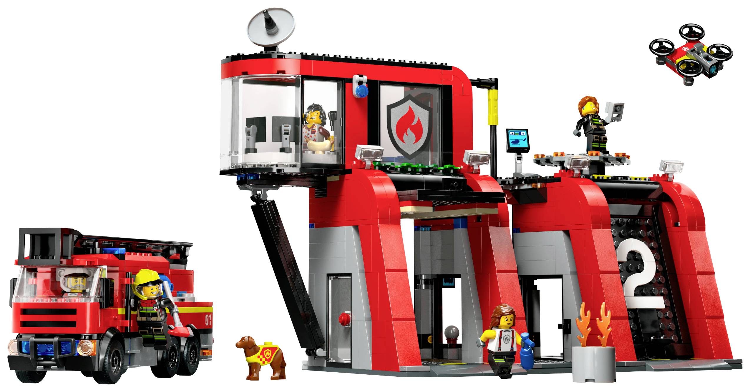 Hasičská stanice LEGO s figurkami, hasičským vozem, dronem a psem. Dvoupatrová budova s velínem a garáží.