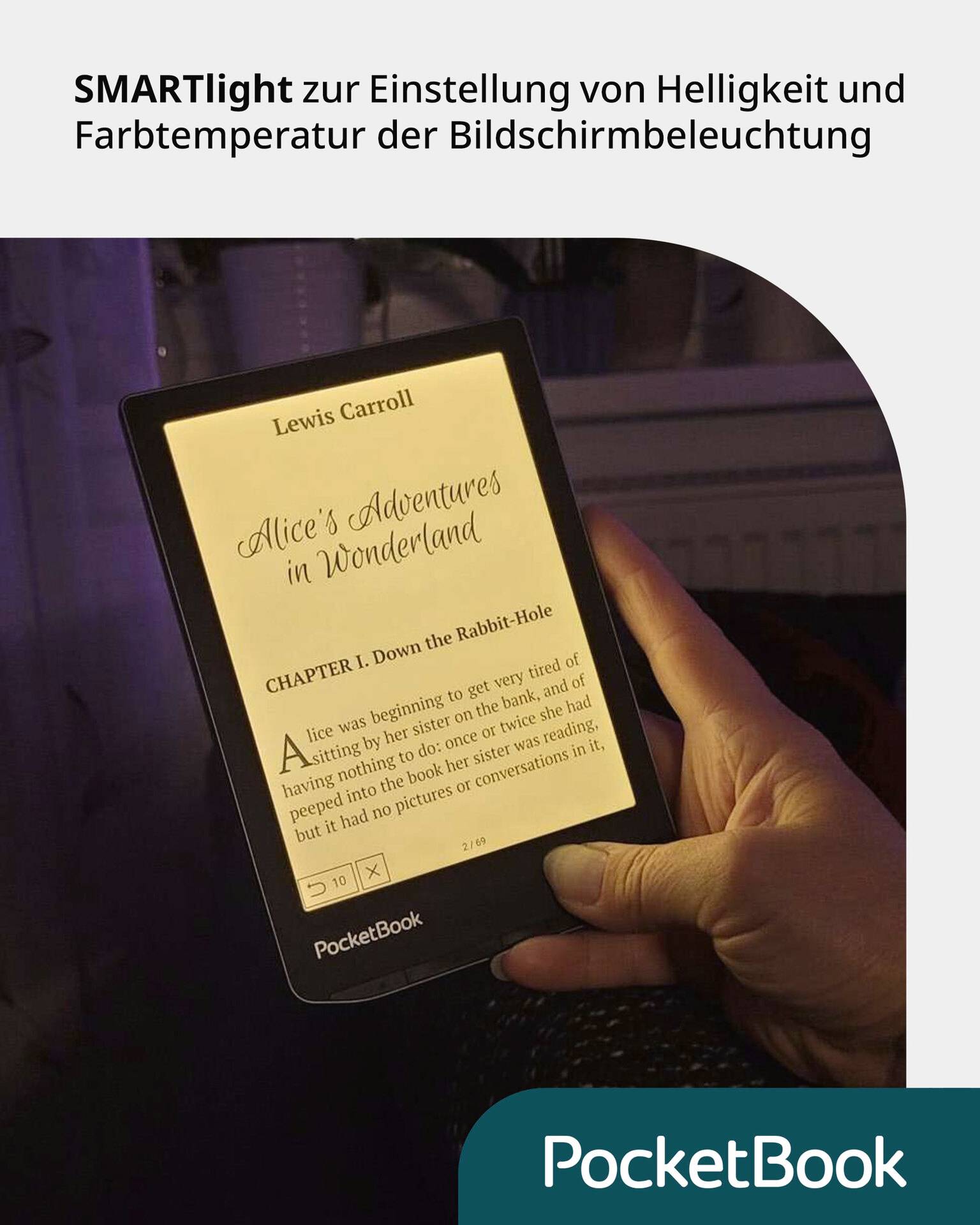 Jedna ruka drží elektronickou čtečku knih, která zobrazuje knihu 'Alenčina dobrodružství v říši divů' od Lewise Carrolla. Nahoře je zobrazen pokyn k nastavení SMARTlight.