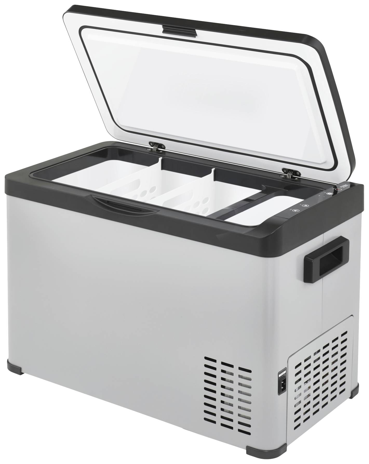 Šedý chladicí box s otevřeným víkem, dvěma přihrádkami pro uchovávání potravin, větracími mřížkami na straně a přenosnými rukojeťmi.