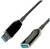 USB kabel s USB-A zástrčkou a USB-A zásuvkou, obojí v černé barvě s modrými konektory.