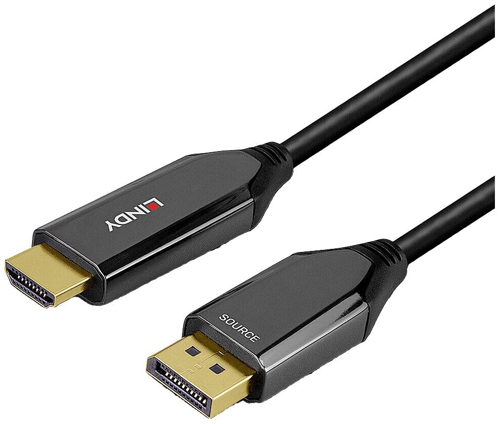 Černý kabel HDMI na DisplayPort, označený štítkem "SOURCE".