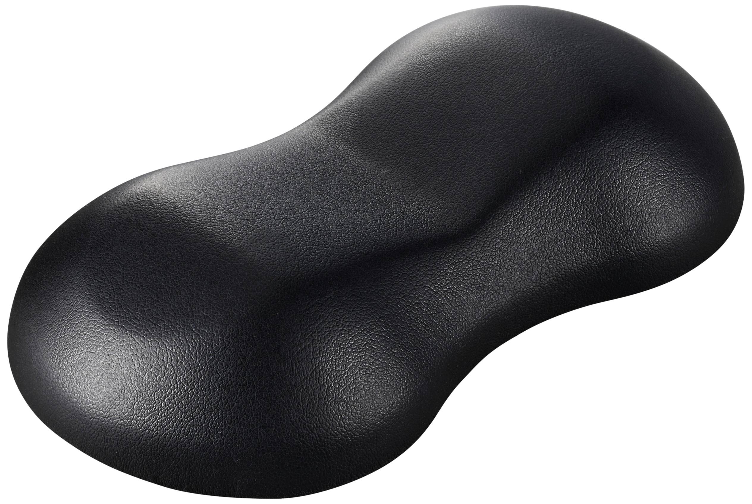 Ergonomický, černý polštář s tvarovanými výstupky pro podporu polohy krku a zad.