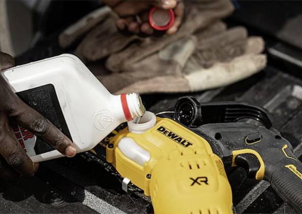 DEWALT DEWALT - DCMPS520N-XJ Akku-Astsäge 20 cm Schwert buerstenlos 18 Volt akumulátor Aku řetězová pila délka čepele 20-18