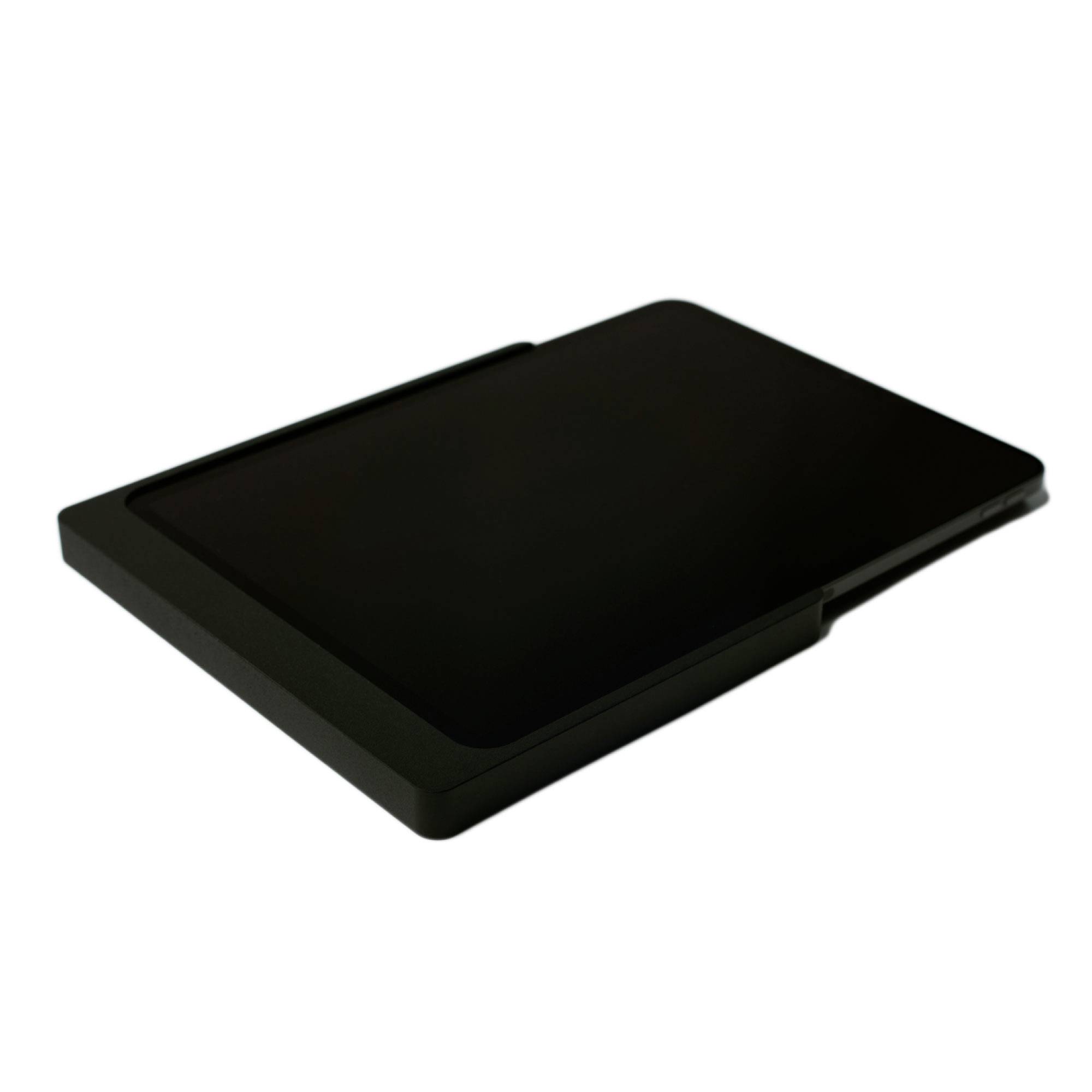 Černý grafický tablet se zaoblenými rohy leží plochý.