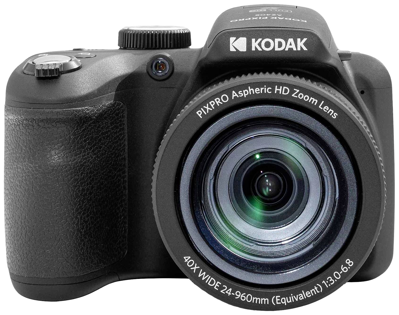 Digitální fotoaparát od Kodaku s 40x širokoúhlým zoomovým objektivem, modelové číslo a technické údaje jsou viditelné přímo na objektivu.
