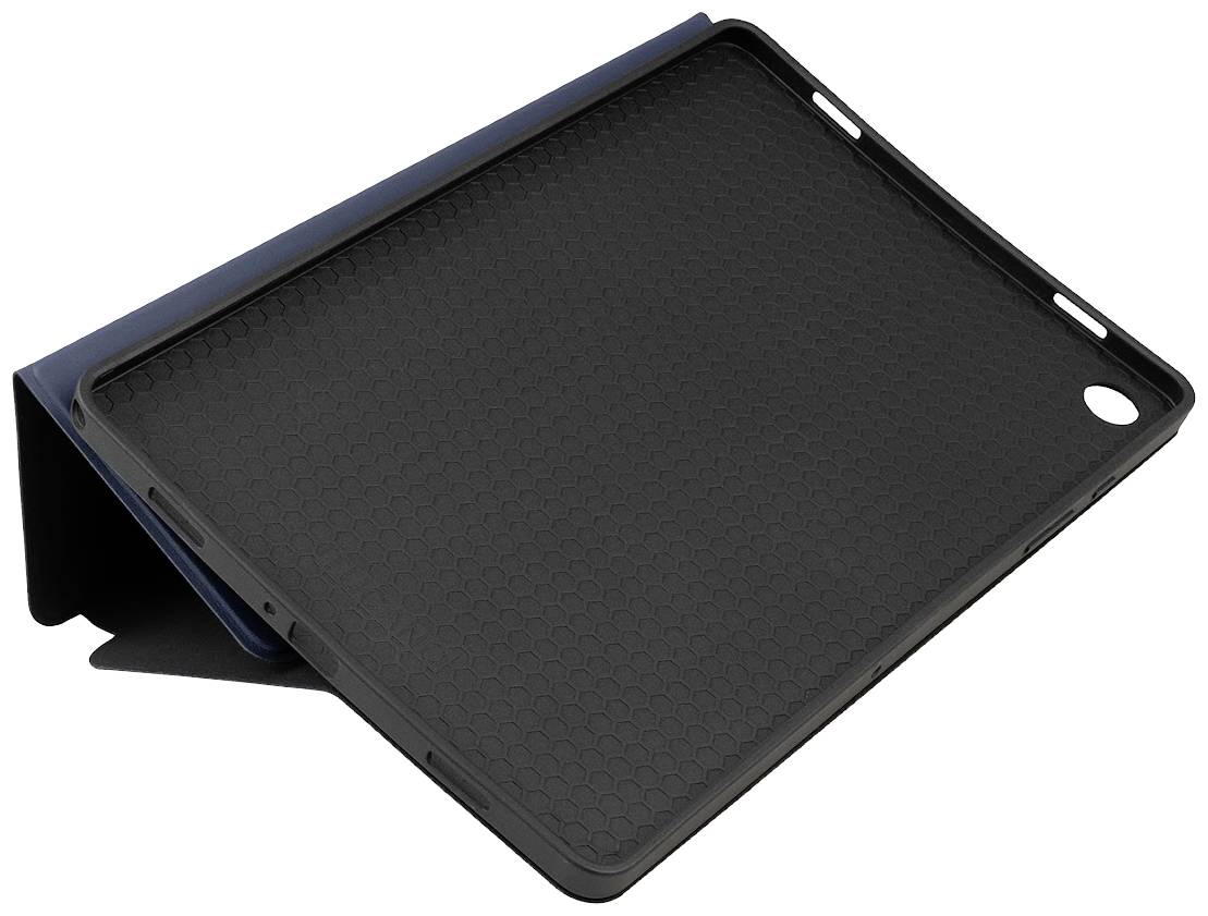 Černý obal na tablet s šestiúhelníkovým vzorem a modrým krytem, lehce otevřený, na bílém pozadí.